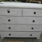 586 4197 CHEST OF DRAWERS